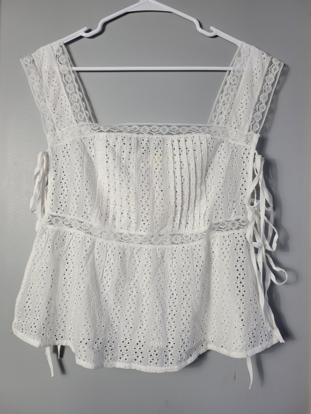 Pilcro White Eyelet Lace Tank with Scalloped Trim - Picture 2 of 16